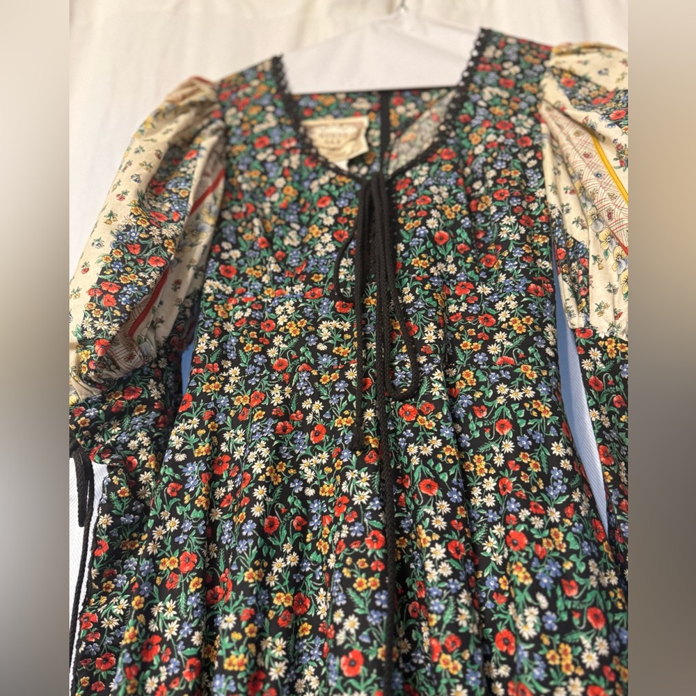 Vintage Gunne Sax Long Sleeve Corset Dress Size 5